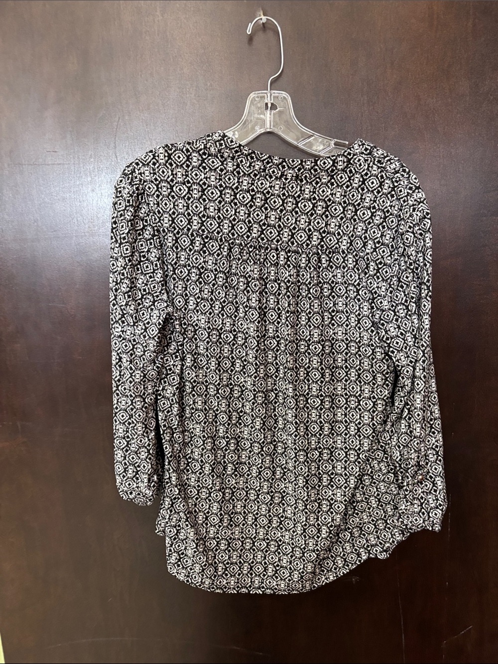 Women's Black & White Geometric Long Sleeve Button-Front Dress - Picture 6 of 7
